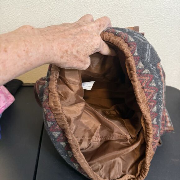 Mossimo Southwestern Aztec Tribal Print Backpack Rucksack Cinch Bag - Picture 11 of 11